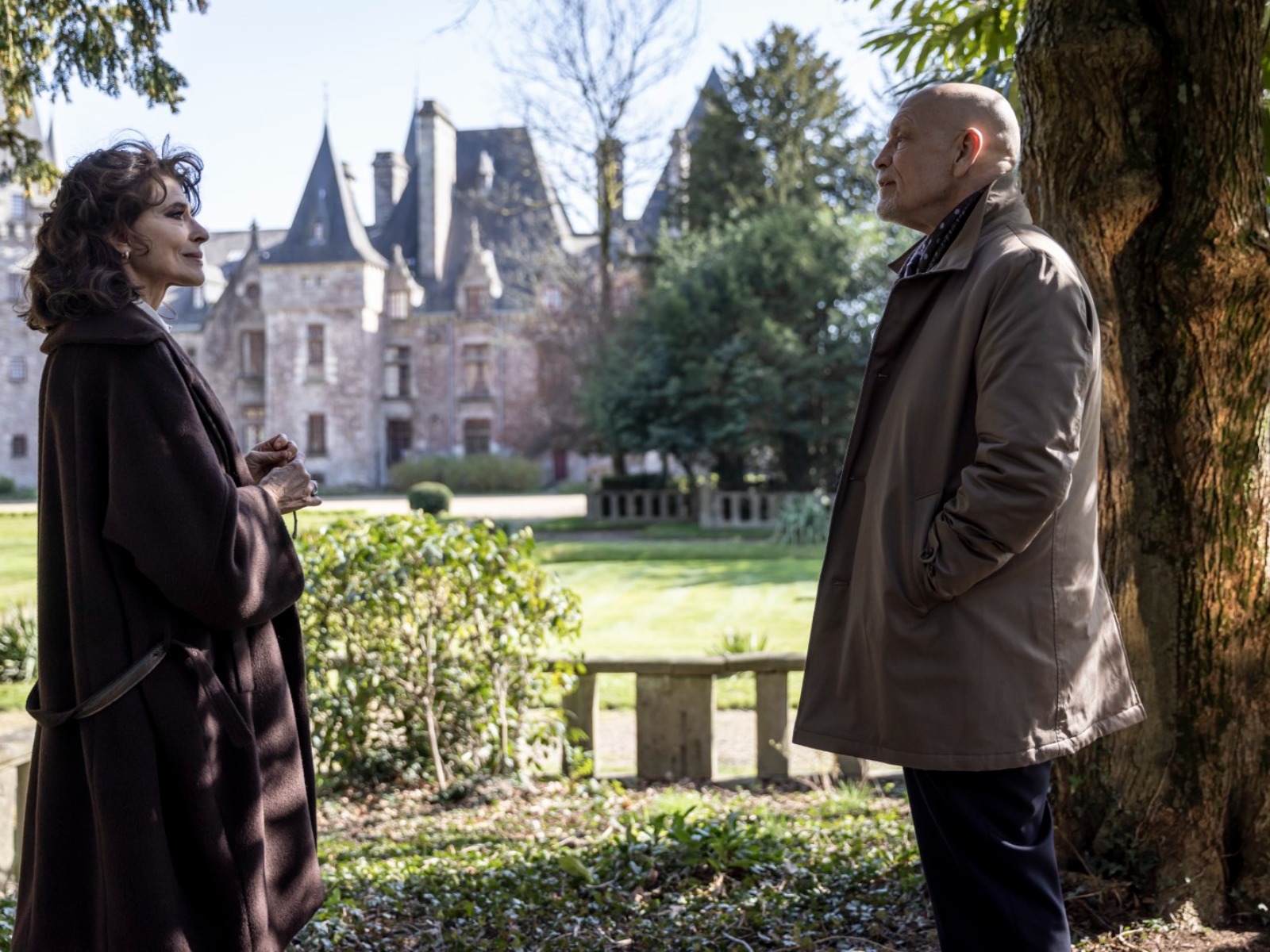 Fanny Ardant et John Malkovitch dans "Complètement cramé".
