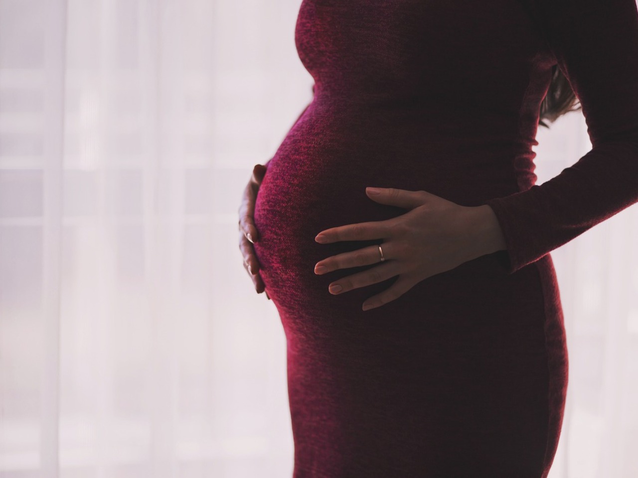 Grossesse : des scientifiques découvrent la cause des nausées des femmes enceintes
