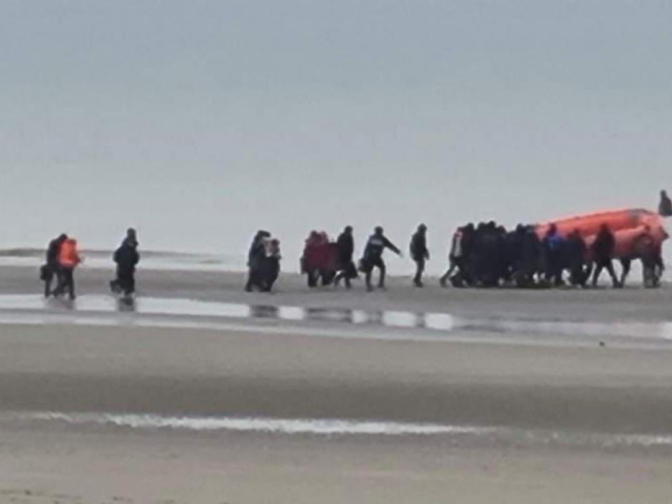 migrants digue 