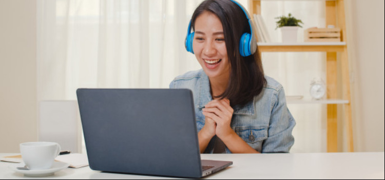 Orientation : 3 salons en ligne ce weekend