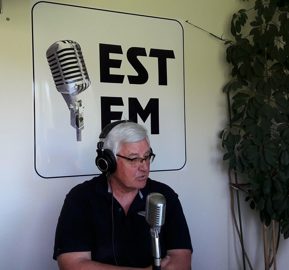 EST FM