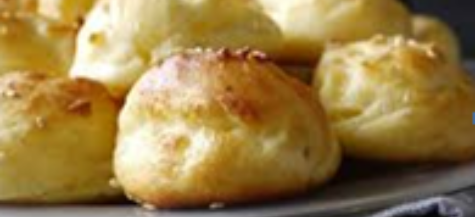 GOUGERE AU CHEVRE ET AUBERGINE