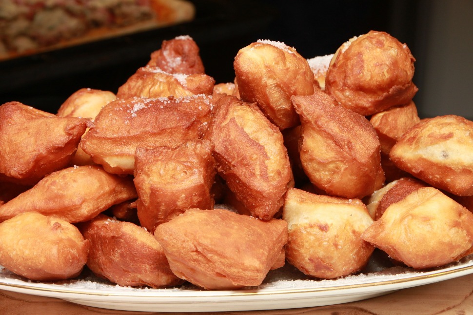 BEIGNETS AU FROMAGE BLANC