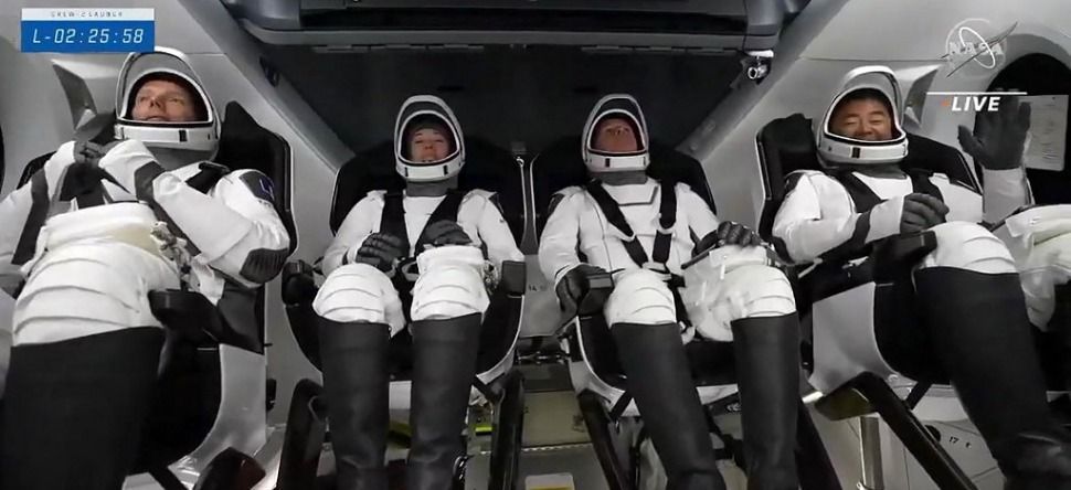 Thomas Pesquet s’envole pour l’ISS, le décollage en direct avec la...