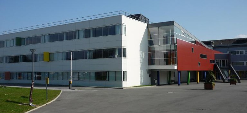 FORUM
