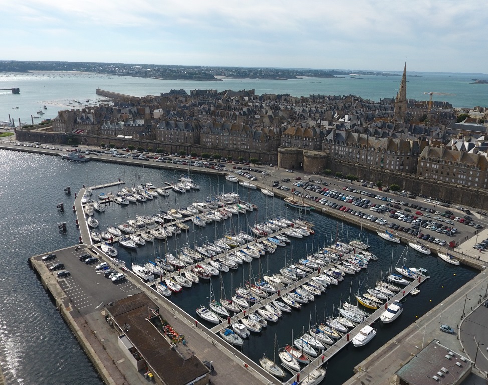 Le port de St Malo change de concessionnaire - HIT WEST