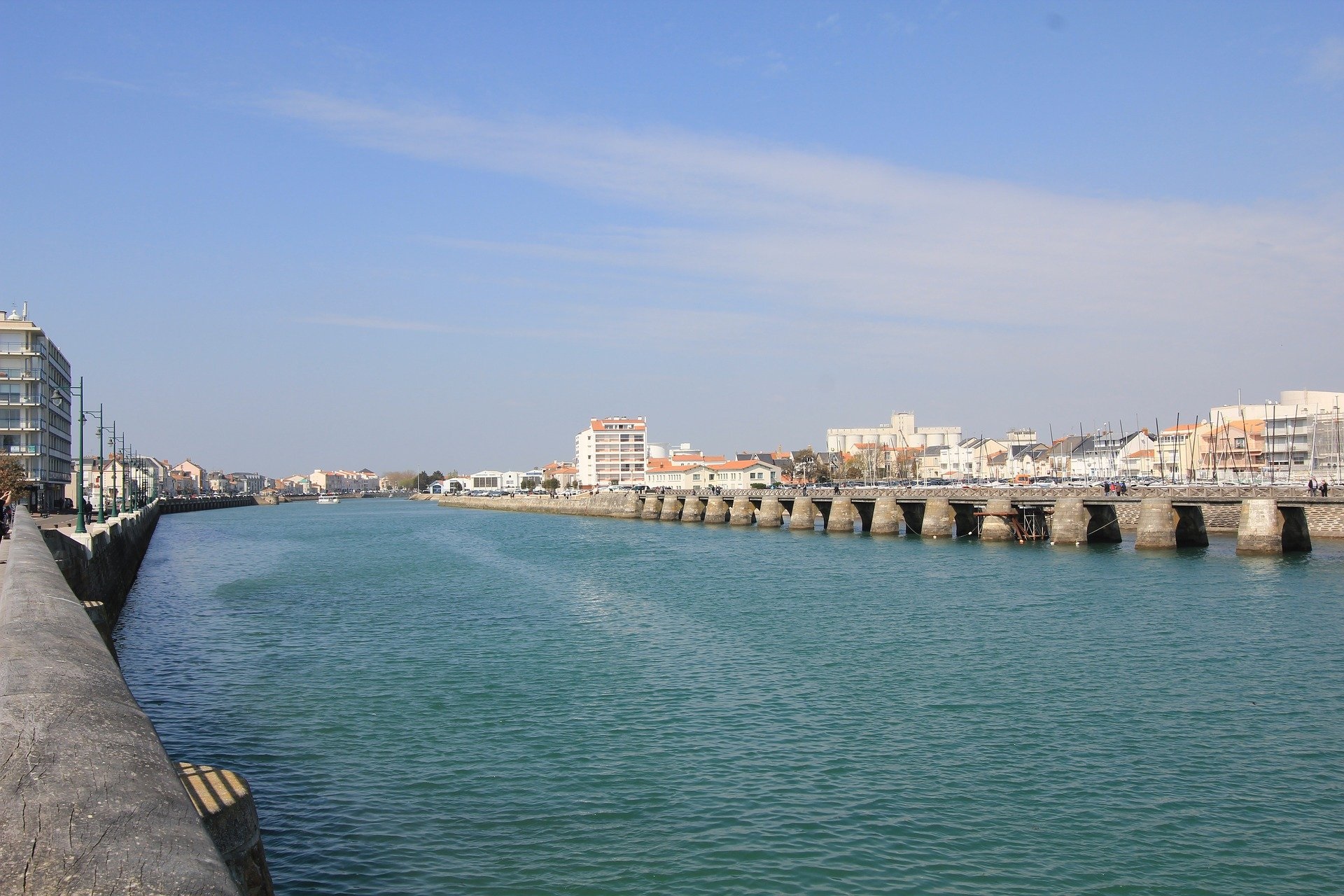 La Vendée monte d'un cran, port du masque obligatoire aux ...