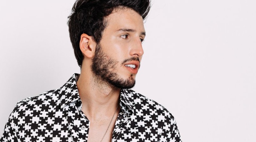Sebastian Yatra annonce un duo avec Yandel et Manuel Turizo !
