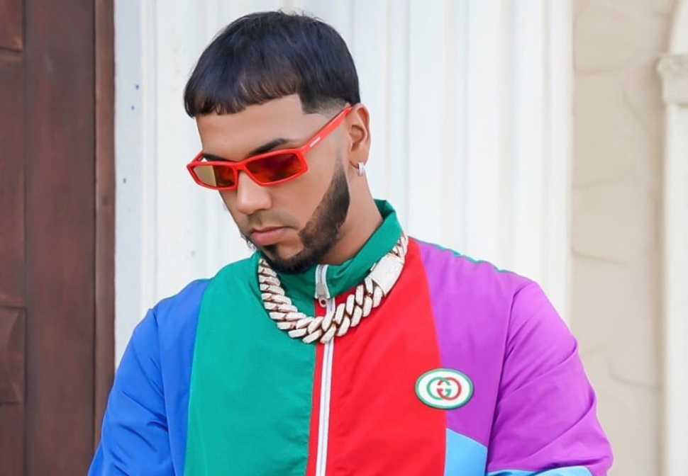 Ses grands-parents touchés par le Covid-19, Anuel AA prend une...