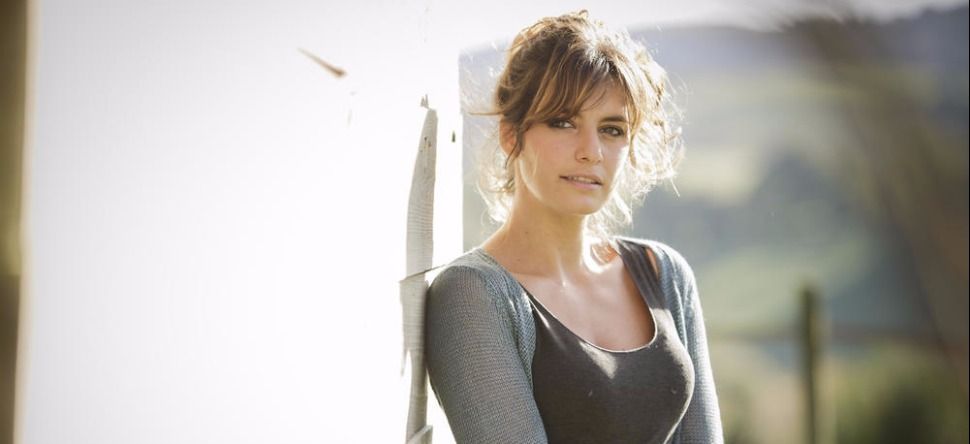Laetitia Milot: après dix ans de combat contre l'endométriose,...