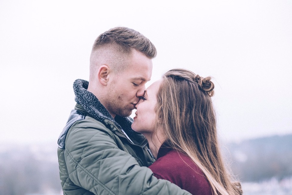 Les quatre choses à faire tous les mois pour que votre couple dure !