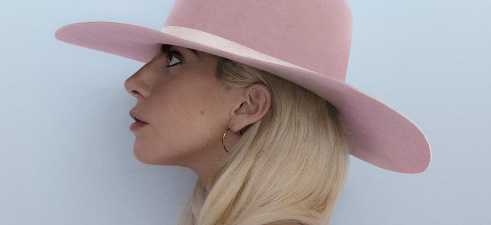 Le nouvel album de Lady Gaga déçoit