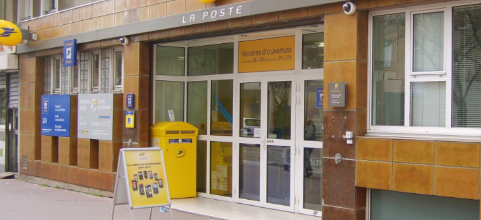 Thiais : des pommes de terre créent la panique au bureau de poste