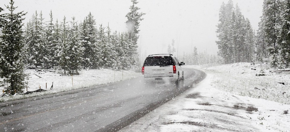 Ile-de-France : la neige rend les déplacements difficiles ce...