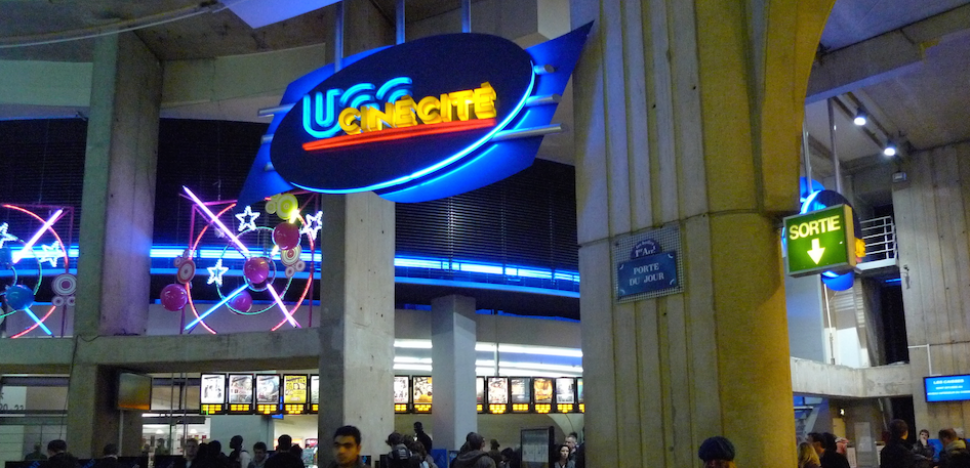 Ch&acirc;telet : un homme retrouvé pendu dans les toilettes d’un...