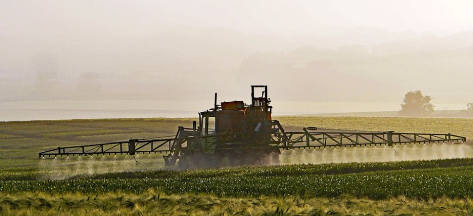 Pesticides : la région Île-de-France débloque une aide pour les...