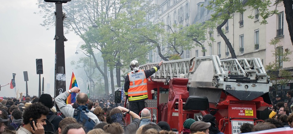 Six pompiers interpellés en marge de la manifestation à Paris