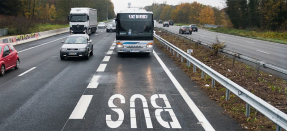 Seine-Saint-Denis : 4000 PV dressés sur la voie dédiée aux bus sur...