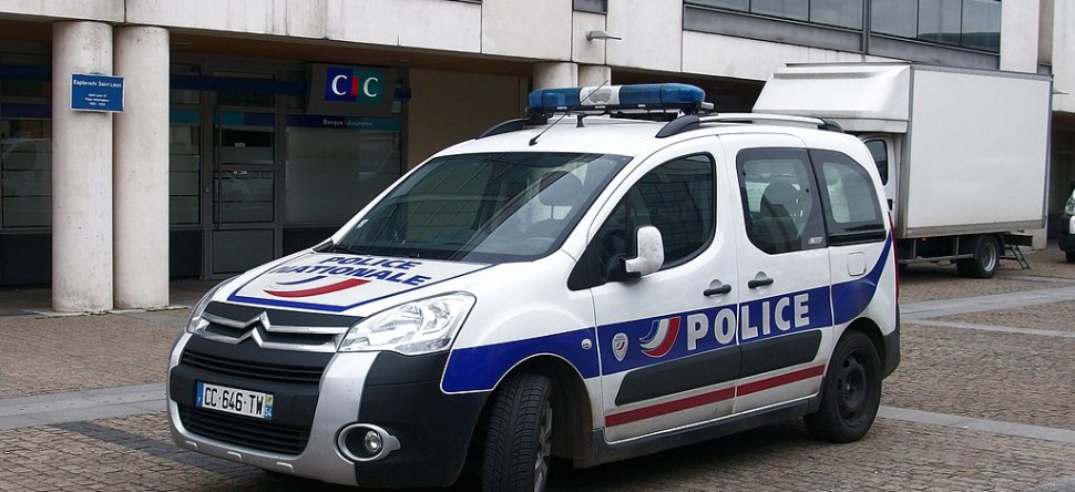 Paris : un pilote de scooter est mort après son interpellation