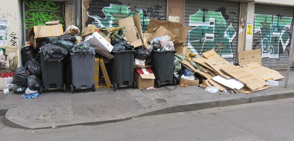 Grève prolongée dans 3 centres de traitement des déchets...