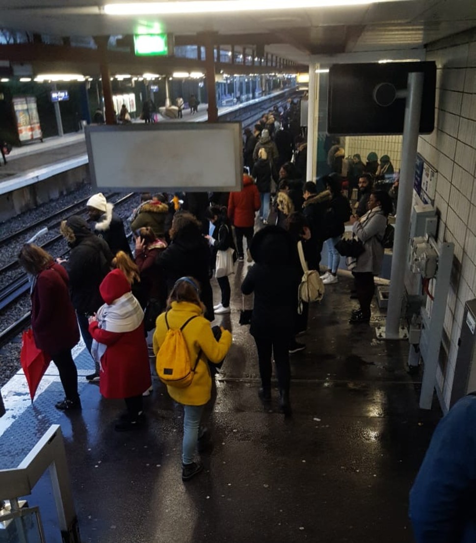 Grève : un lundi noir dans les métros et RER le 17 février