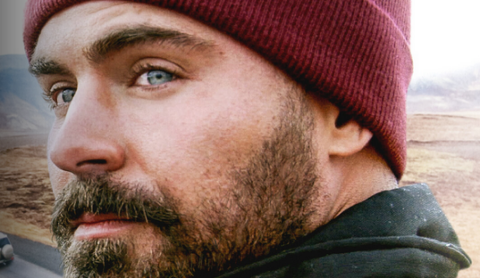 Zac Efron vante la qualité de l'eau du robinet à Paris