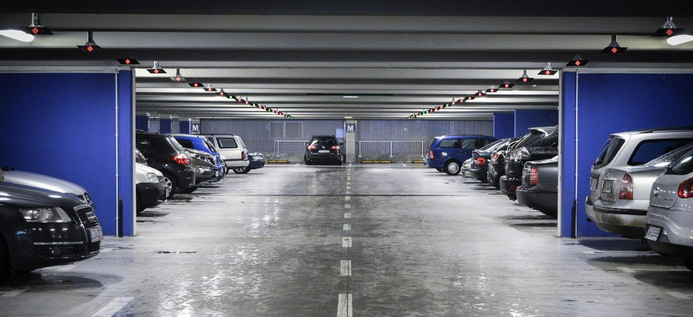 170 392 euros pour quatre heures de stationnement dans un parking...