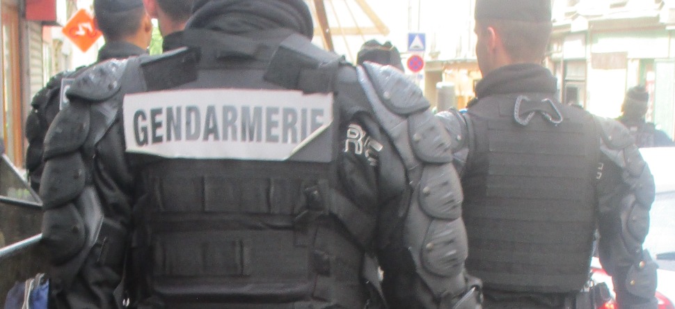 Violences à Beauvais : Castex et Darmanin sur place vendredi