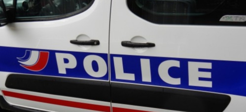 Val-de-Marne : des policiers sauvent un bébé  de 6 mois qui ne...