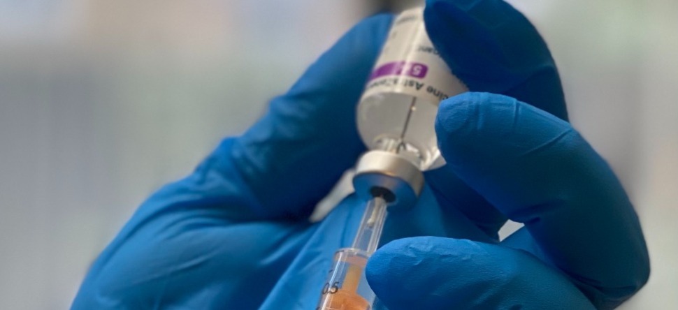 Sarcelles : le personnel du centre de vaccination victimes...